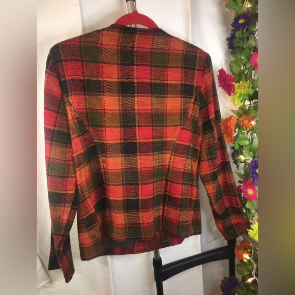 MHM Melissa Harper | Women’s Colorful Plaid Print Button Down Jacket - Picture 11 of 12